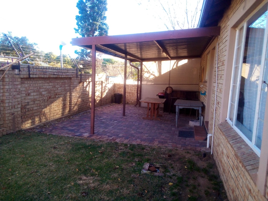 2 Bedroom Property for Sale in Sasolburg Free State